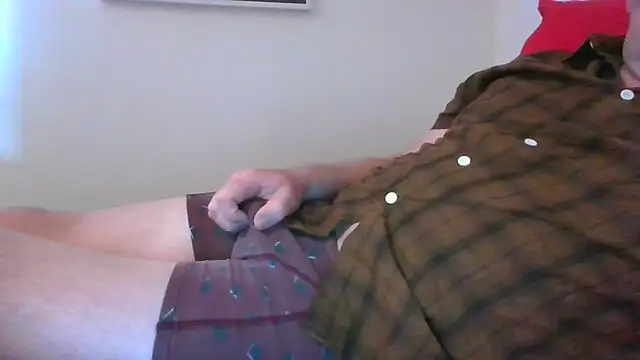BrianB041978 online show from June 10, 10:38 am