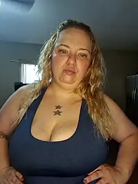 Snapshot of Jaclynnbaby chatting on June 25, 12:43 pm Jaclynnbaby online show from June 25, 12:43 pm