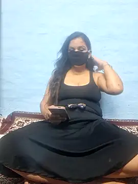 Curvy Sakhi online show from May 28, 5:41 pm