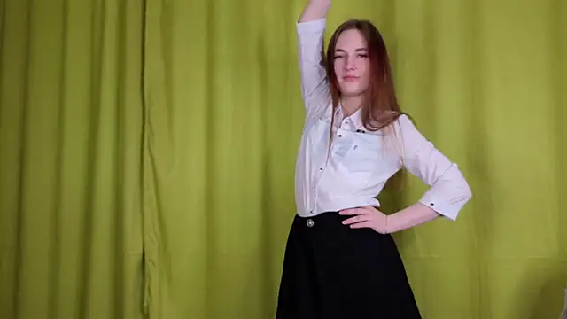 LeishaChamblee online show from June 4, 1:21 am