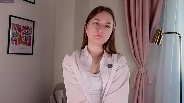 Snapshot of LeishaChamblee chatting on July 1, 1:17 am LeishaChamblee online show from July 1, 1:17 am