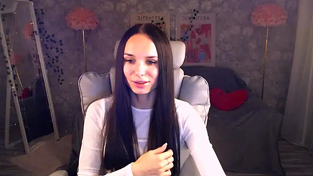 NicoleMerz online show from June 30, 5:24 pm