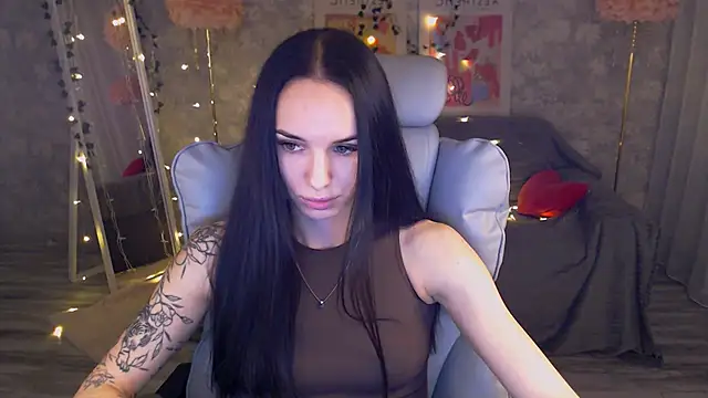NicoleMerz online show from June 27, 6:14 pm
