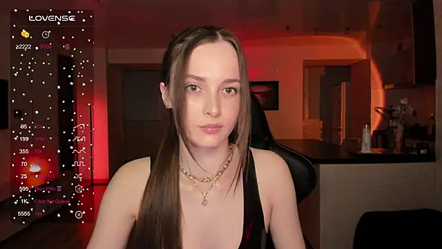 irisskiss online show from June 6, 6:57 pm