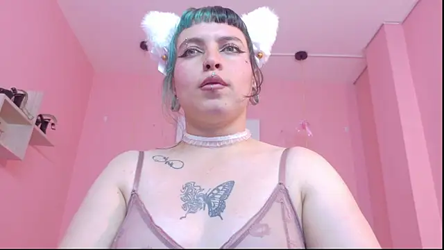 Snapshot of _sofia_smth_xx chatting on June 10, 7:04 pm sofia smth xx online show from June 10, 7:04 pm