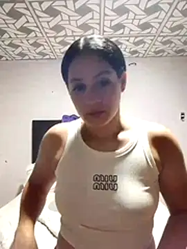 Snapshot of Cielo_777_ chatting on June 4, 12:04 am Cielo 777 online show from June 4, 12:04 am