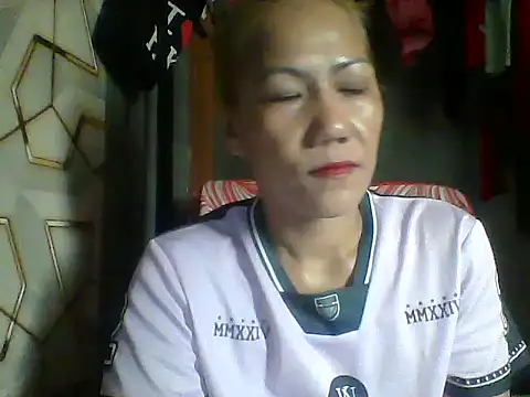 Snapshot of pinayheartaker chatting on July 2, 2:12 am pinayheartaker online show from July 2, 2:12 am