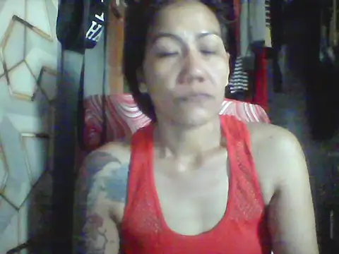 Snapshot of pinayheartaker chatting on May 31, 10:32 pm pinayheartaker online show from May 31, 10:32 pm
