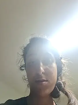 Linda Minda online show from July 8, 8:31 pm