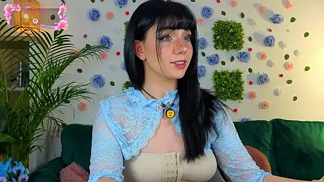 justmeavery online show from June 3, 1:06 am