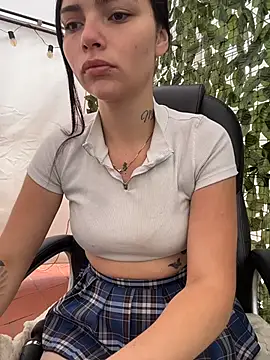 Snapshot of Maia_afrodita chatting on July 10, 7:47 pm Maia afrodita online show from July 10, 7:47 pm