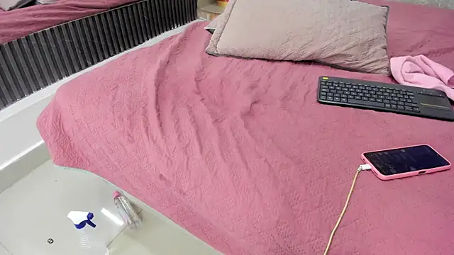 Cristal quintero online show from July 14, 2:05 am