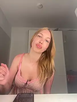 MilaaXOO online show from May 29, 7:53 pm