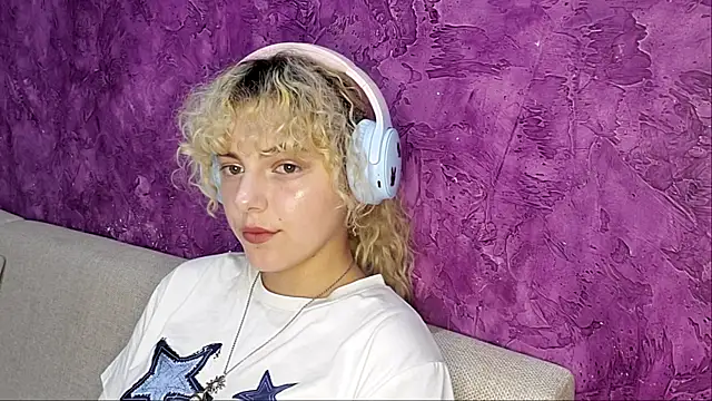 dewdop online show from June 10, 7:37 pm