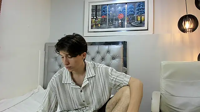 Snapshot of Marcoviolet chatting on June 4, 12:32 pm Marcoviolet online show from June 4, 12:32 pm