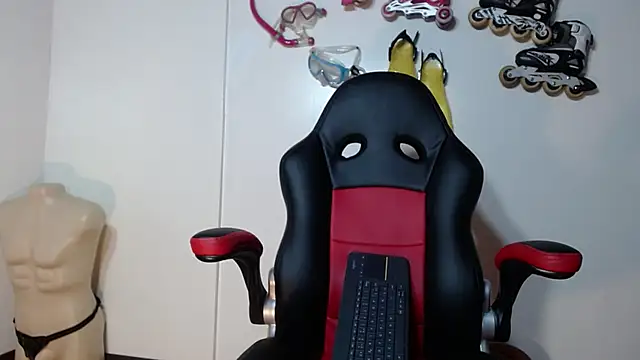  QueenMarilyn online show from June 26, 6:58 pm