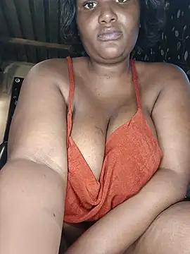 Snapshot of afrobabe18 chatting on June 27, 12:22 pm afrobabe18 online show from June 27, 12:22 pm