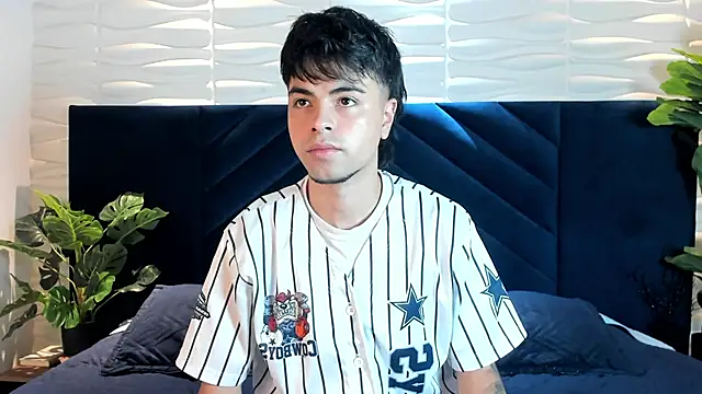 FedeViale online show from June 1, 8:08 pm