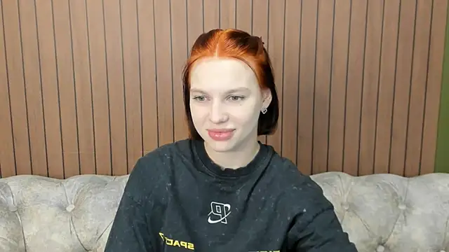 Snapshot of Nora_Finch chatting on June 16, 10:15 am Nora Finch online show from June 16, 10:15 am