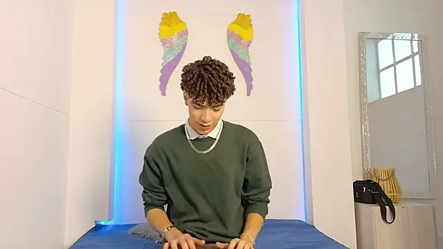 Snapshot of Monyel_Blake chatting on July 9, 11:53 am Monyel Blake online show from July 9, 11:53 am