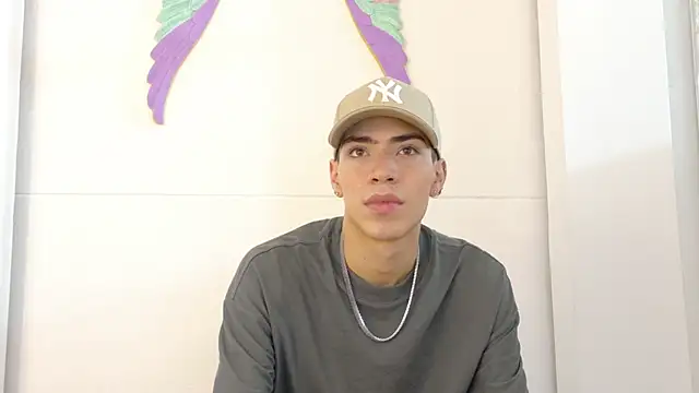 Snapshot of Monyel_Blake chatting on June 3, 11:44 am Monyel Blake online show from June 3, 11:44 am