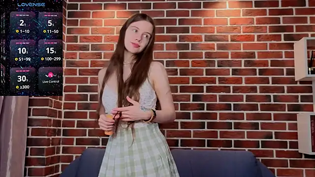MyrtaMcclaney online show from June 14, 7:04 pm