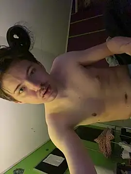 Whiteboyoty online show from May 27, 11:12 pm