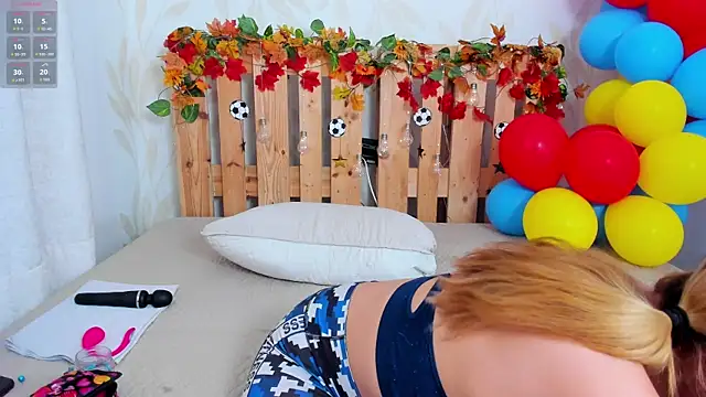 dayana precious online show from July 7, 8:12 pm