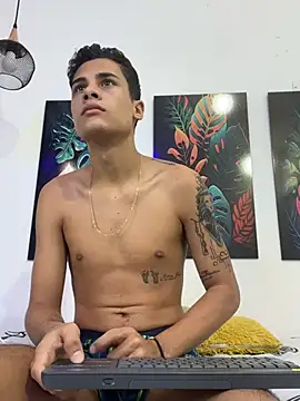 Luxury Guy online show from June 1, 11:54 am