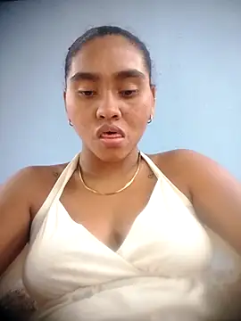 Snapshot of Lela-Chanel chatting on June 8, 5:24 pm Lela-Chanel online show from June 8, 5:24 pm