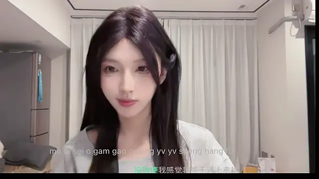 ZhaoZhao online show from May 28, 1:39 pm