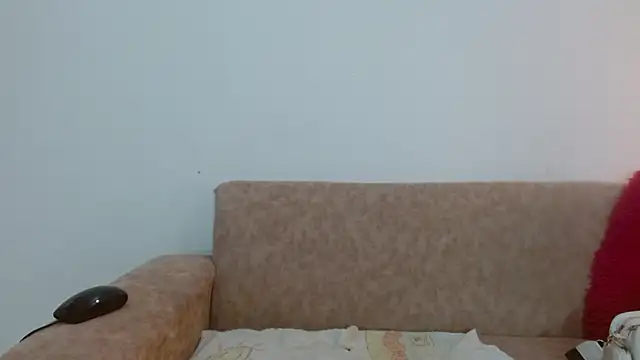 Snapshot of Anita_slut_Dirtyy chatting on June 3, 2:18 pm Anita slut Dirtyy online show from June 3, 2:18 pm