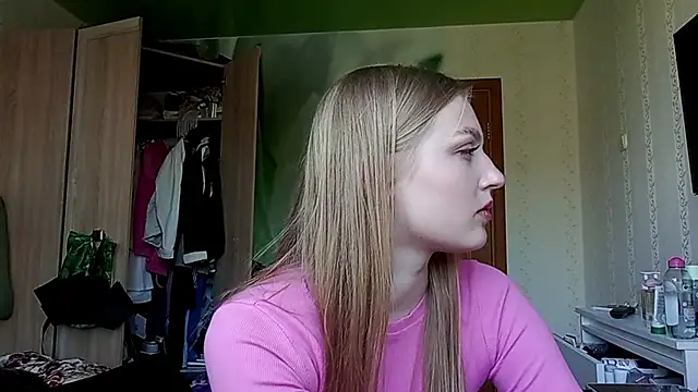 Snapshot of NorineGressett chatting on June 14, 3:13 pm NorineGressett online show from June 14, 3:13 pm