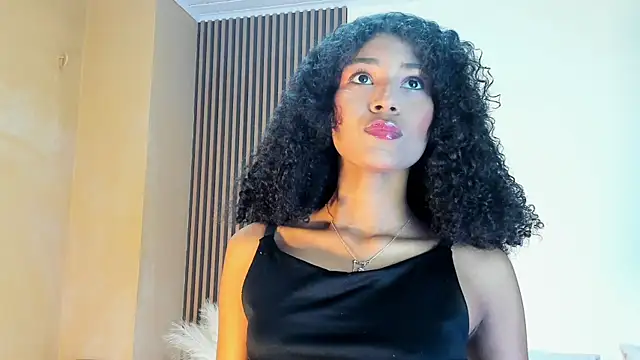 Snapshot of Lissa_Blaze chatting on July 14, 11:05 am Lissa Blaze online show from July 14, 11:05 am
