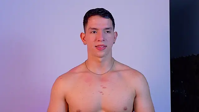 zanedawson  online show from June 23, 9:24 pm