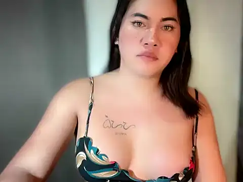 Snapshot of miss_sunshinexx chatting on July 17, 5:54 pm miss sunshinexx online show from July 17, 5:54 pm