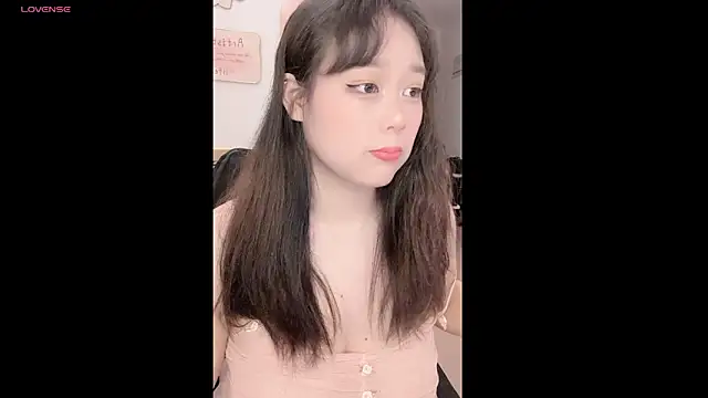 Snapshot of bibishila chatting on June 10, 12:06 pm bibishila online show from June 10, 12:06 pm