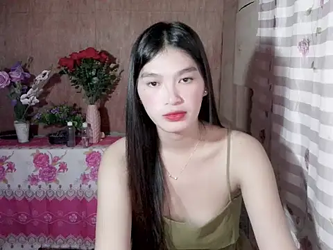 Snapshot of loving_marie chatting on May 31, 2:45 pm loving marie online show from May 31, 2:45 pm