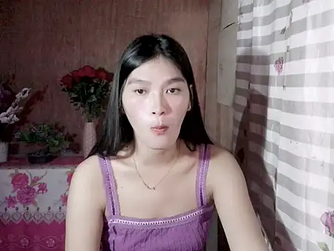 Snapshot of loving_marie chatting on May 29, 2:56 pm loving marie online show from May 29, 2:56 pm