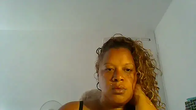 DOMINATRICESANDRA online show from June 1, 7:52 am