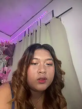 Snapshot of sexy_liciousxx chatting on June 23, 9:02 pm sexy liciousxx online show from June 23, 9:02 pm