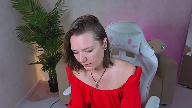 kira hatti online show from June 27, 8:31 am