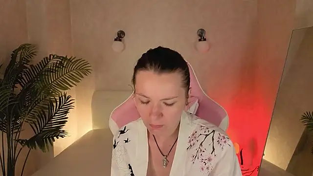 kira hatti online show from July 2, 8:53 am