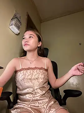 Snapshot of Alluringx_amara chatting on July 14, 4:02 pm Alluringx amara online show from July 14, 4:02 pm