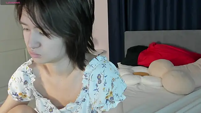 Snapshot of RiLey__Davis chatting on July 6, 3:57 am RiLey Davis online show from July 6, 3:57 am
