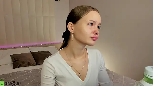 Ella Butler online show from July 13, 8:35 am