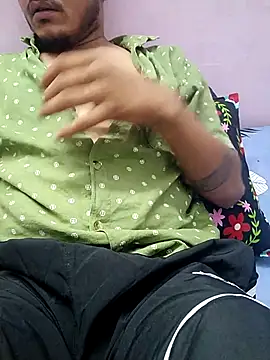 Dakuu A online show from July 13, 7:57 pm