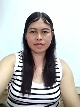 -Hatybi- online show from May 31, 9:59 am