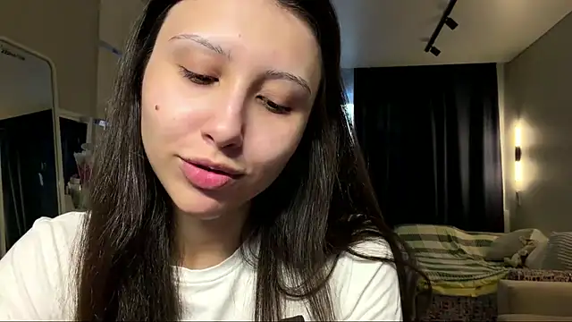 Snapshot of Alicekitty67 chatting on June 30, 2:06 pm Alicekitty67 online show from June 30, 2:06 pm