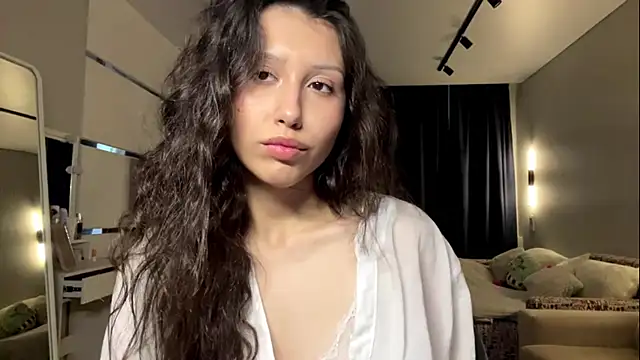 Snapshot of Alicekitty67 chatting on June 3, 3:39 pm Alicekitty67 online show from June 3, 3:39 pm